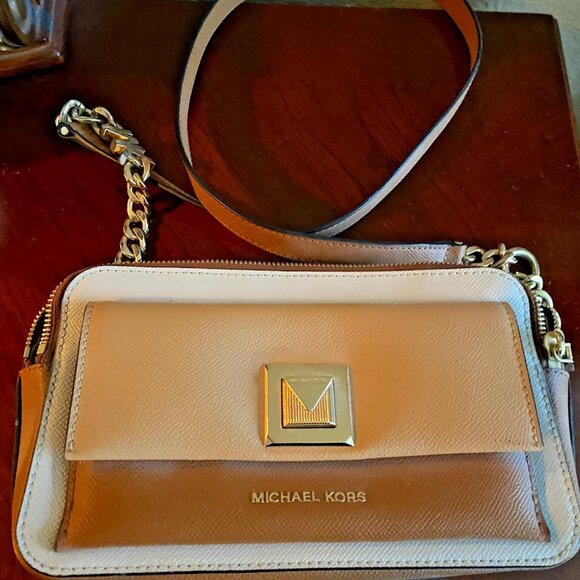 Michael Kors Handbag Purse Brown And Tan Leather Gold Women’s MK Logo - Picture 2 of 5